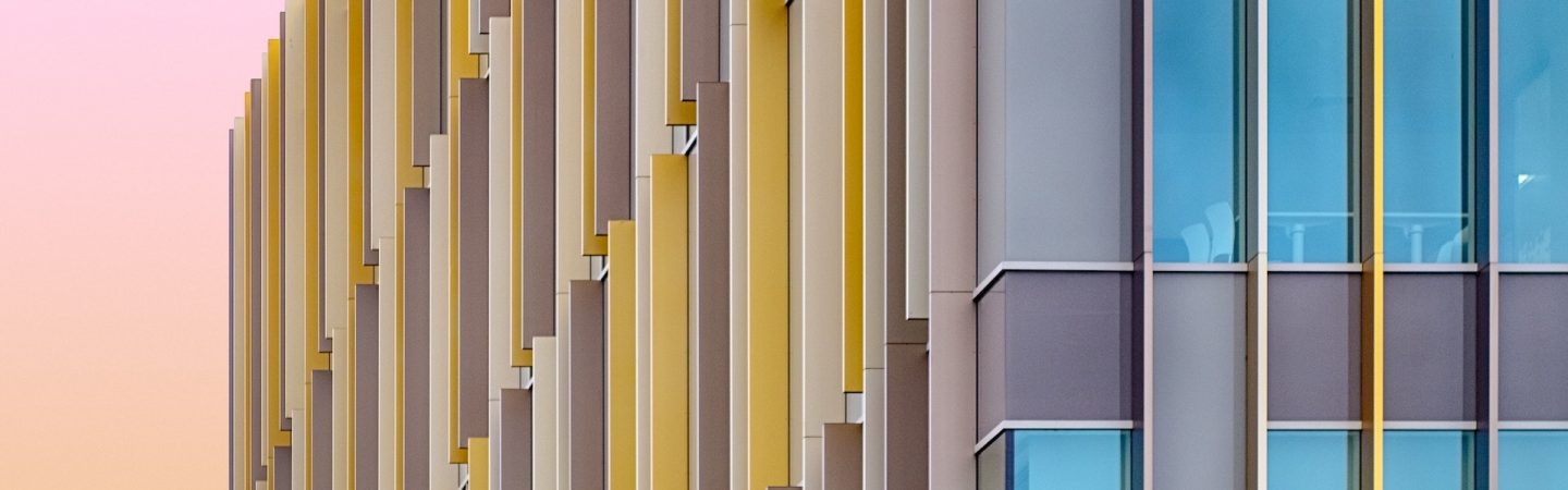 viktor-forgacs-rq1J8H37se8-unsplash 1920